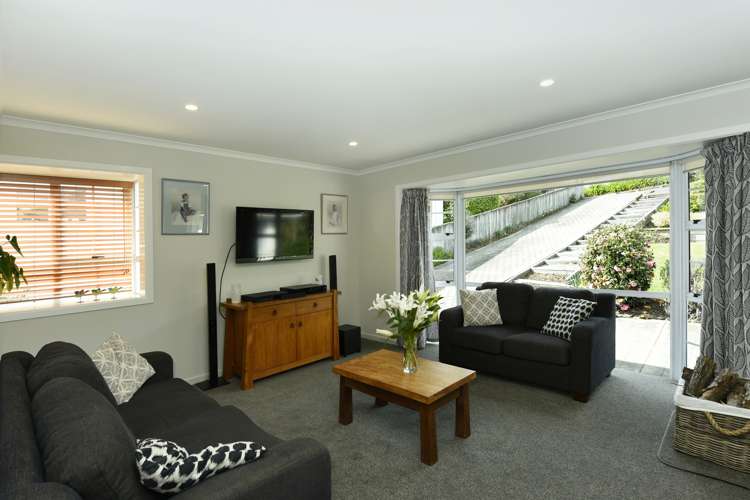 30 The Ridgeway Enner Glynn_8