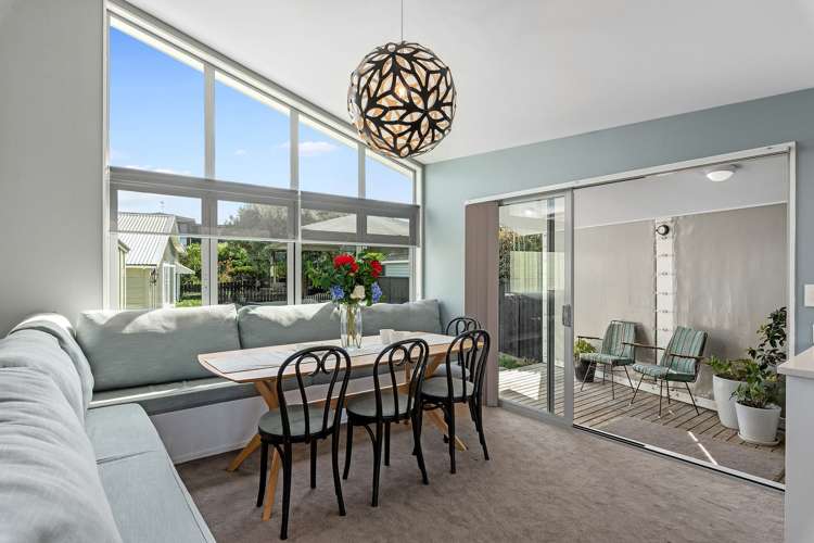 21 Merani Street Narrow Neck_5