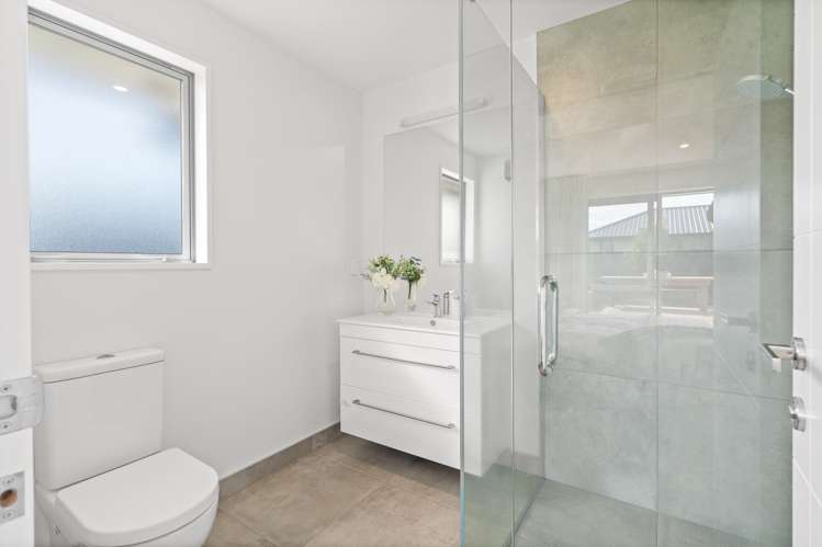 87 Edward Street Lincoln_13