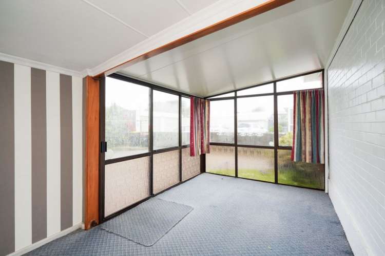 57 Glenalmond Crescent Rockdale_13