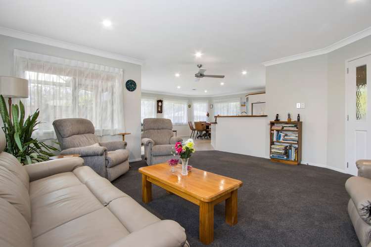2 Bransley Grove Katikati_14