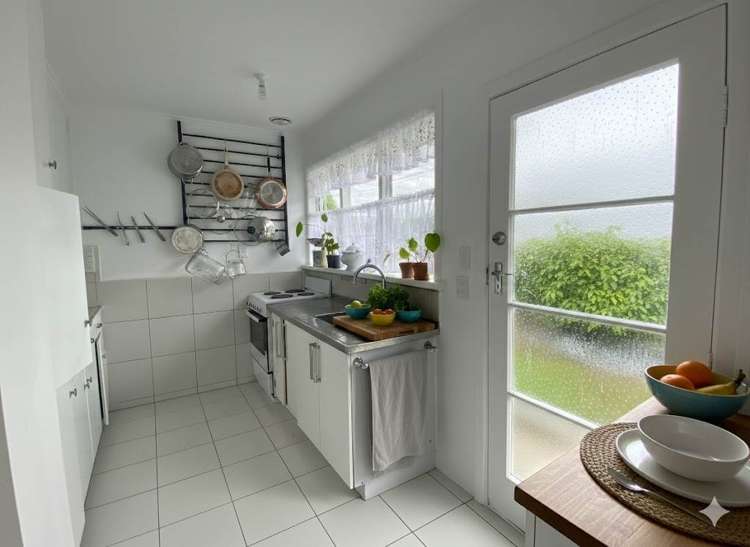 92 Clayton Avenue Otara_1