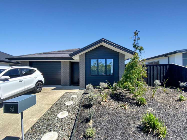 66 Sunline Av Lincoln_18