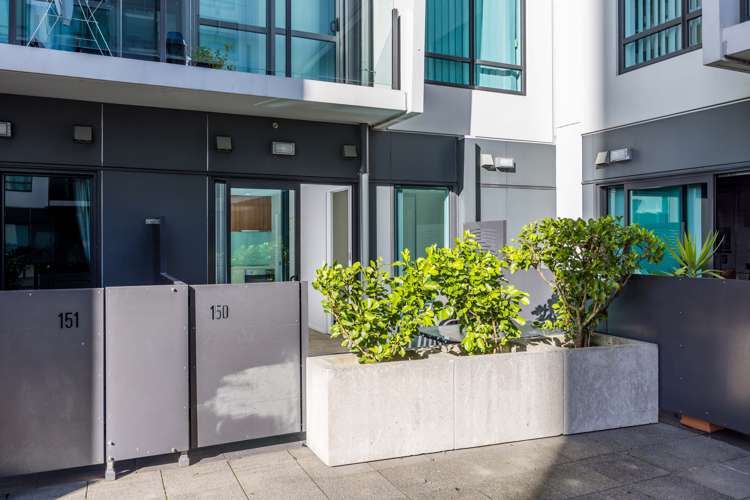 150/6 Dockside Lane Auckland Central_7