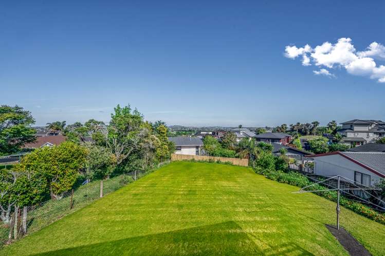 105 Bradbury Road Botany Downs_7