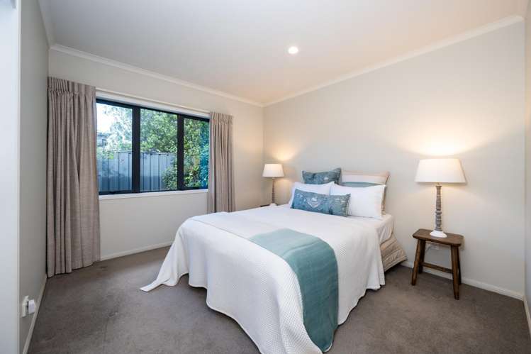 25 Arbuckle Road Frimley_14