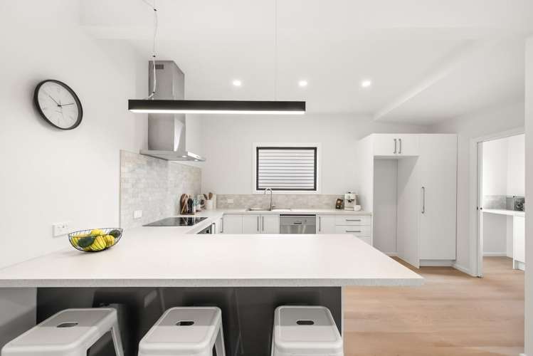 3 Heath Grove Waiwhetu_10