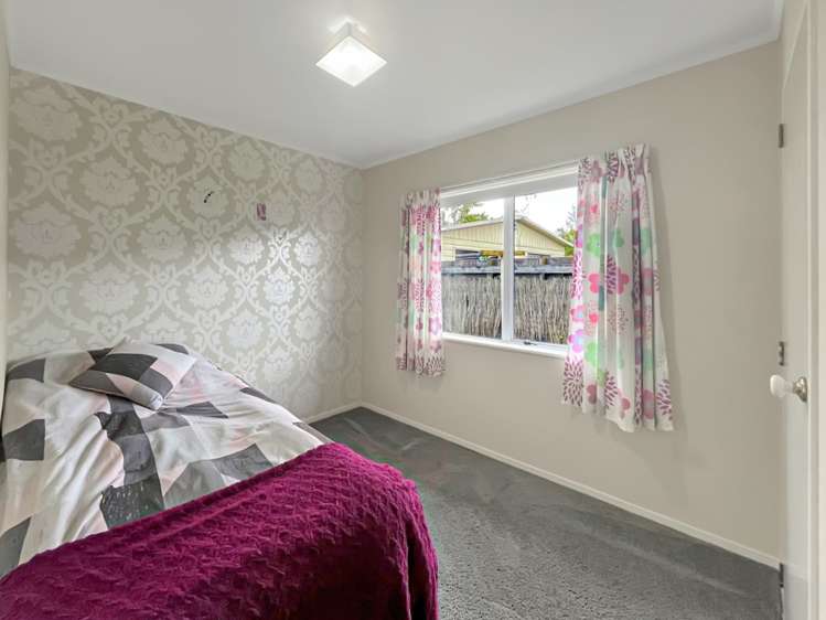 15 Peppertree Glade Kelvin Grove_7