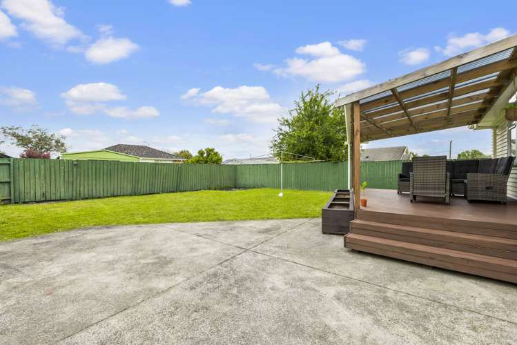 77 Sefton Crescent Chartwell_19