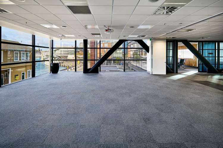 10 Waterloo Quay Wellington Central_8