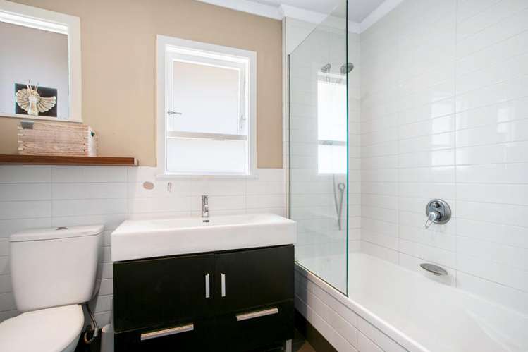 42 Hilling Street Titirangi_9