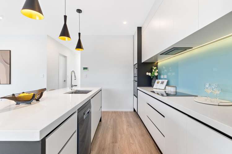 92 Huanui Drive Orewa_14