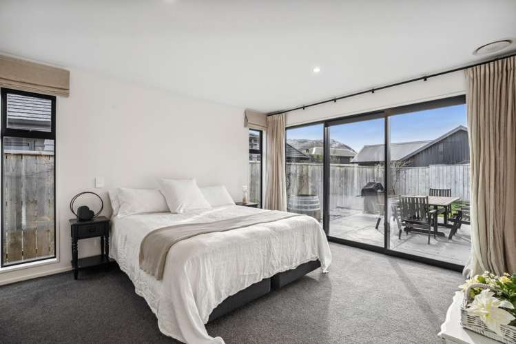 16 Leicester Street Jacks Point_12