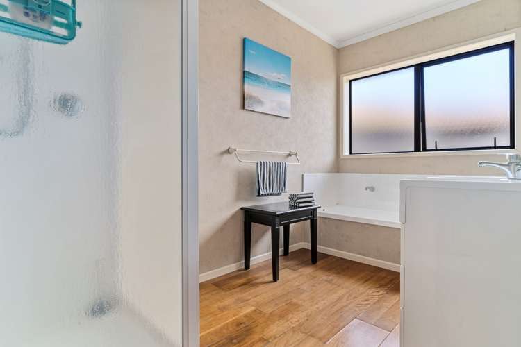 25 Madeleine Terrace Papamoa_14