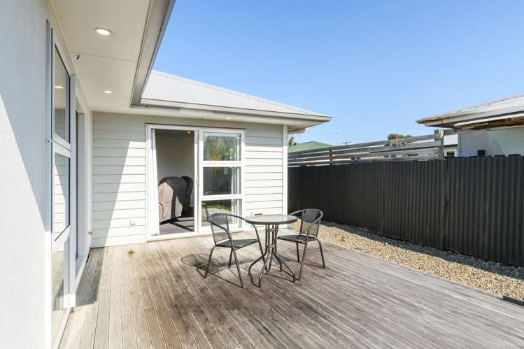 98 Ferguson Street West End_24