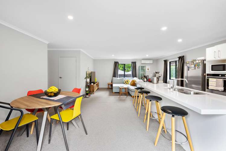 5a Nielsen Place Massey_2