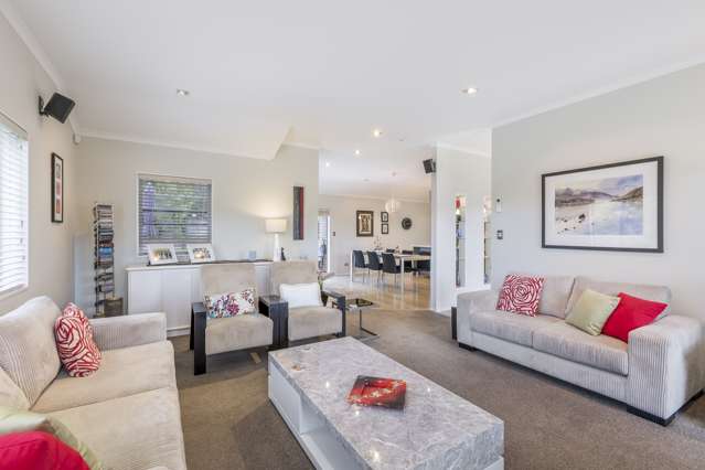 11 Fendalton Place Hatfields Beach_1