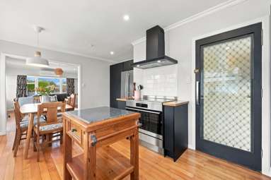 7 Stokes Avenue_2