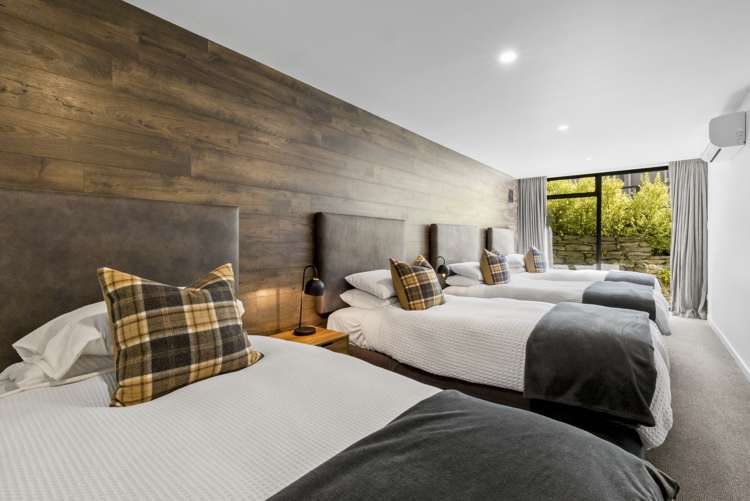 5 Sunrise Lane Queenstown_25