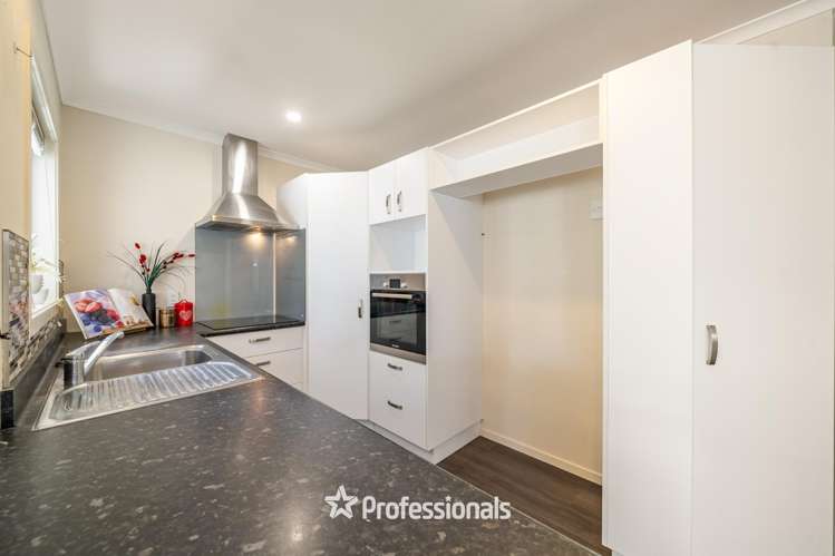 15 Te Toru Street Taita_19