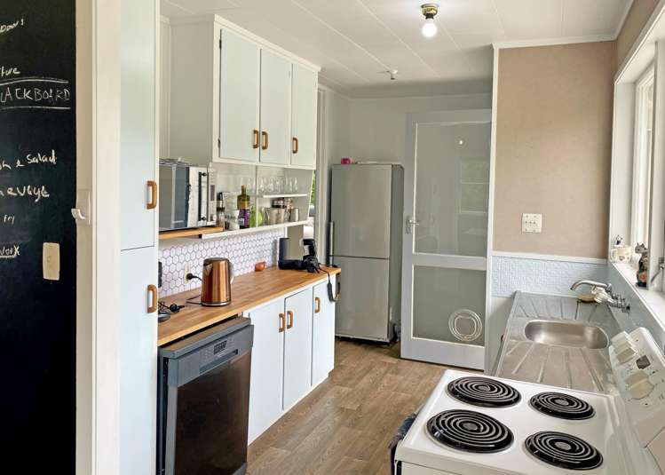 17 Pakiri Road Leigh_11