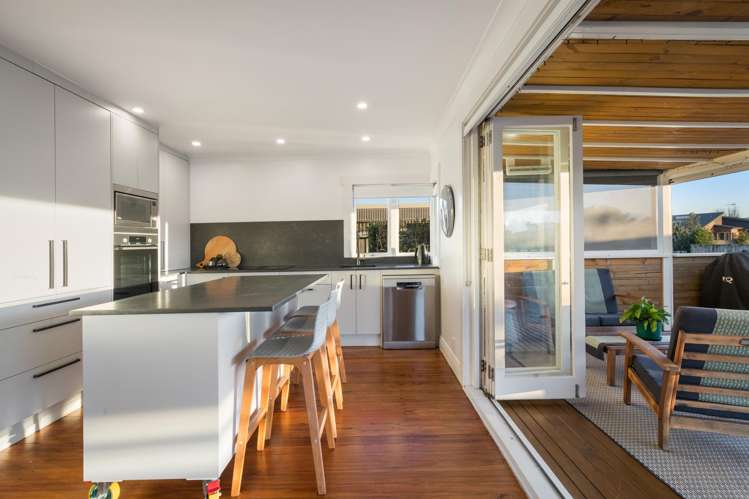 12 Sandleigh Drive Athenree_5