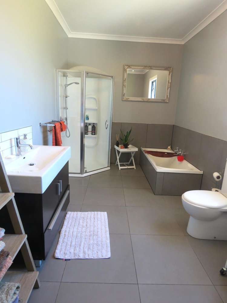 1023 Crawford Road Gore Surrounds_3