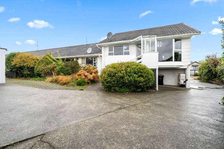 62 Saint Andrew Street Windsor_22