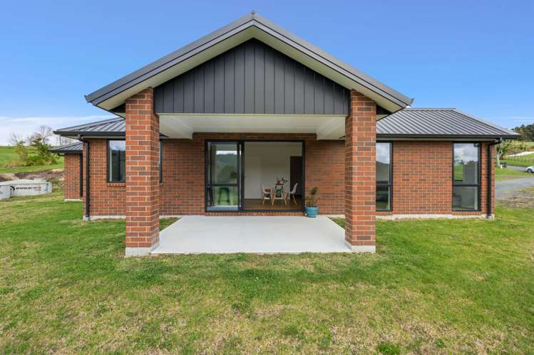 14 Riversong Road Kauri_20
