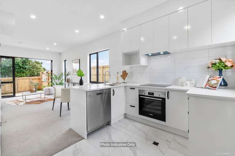 5/112 Moore Street Howick_5