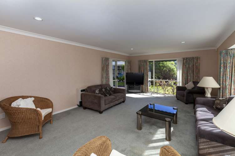 2 Crown Hill Paraparaumu_8