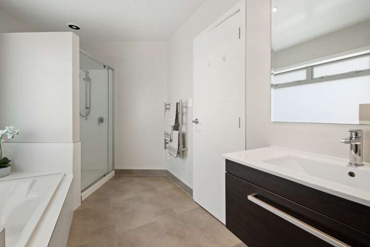 160 Torkar Road Clarks Beach_23