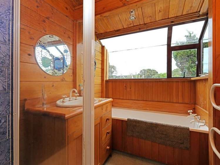 321 Clifton Road Te Awanga_4