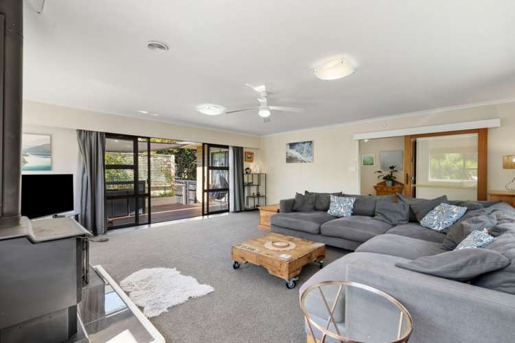 16 The Anchorage Waikawa_13