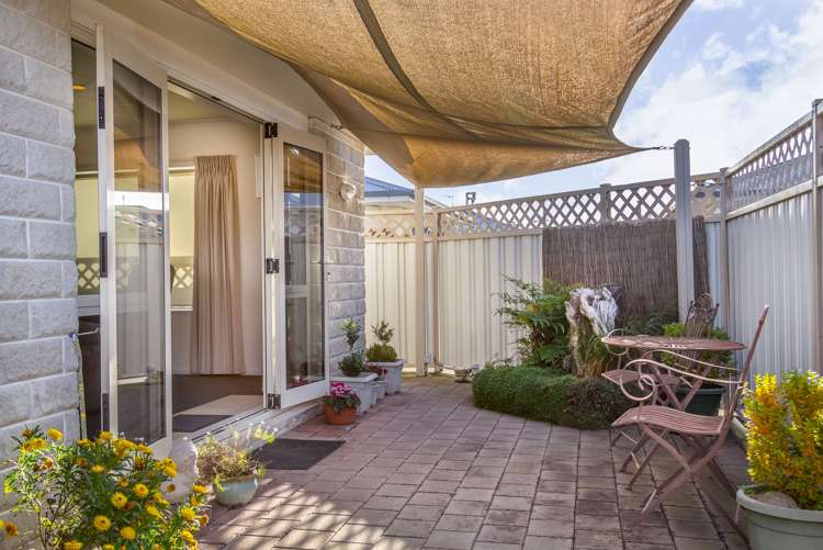 6 Bunny Street Masterton_15