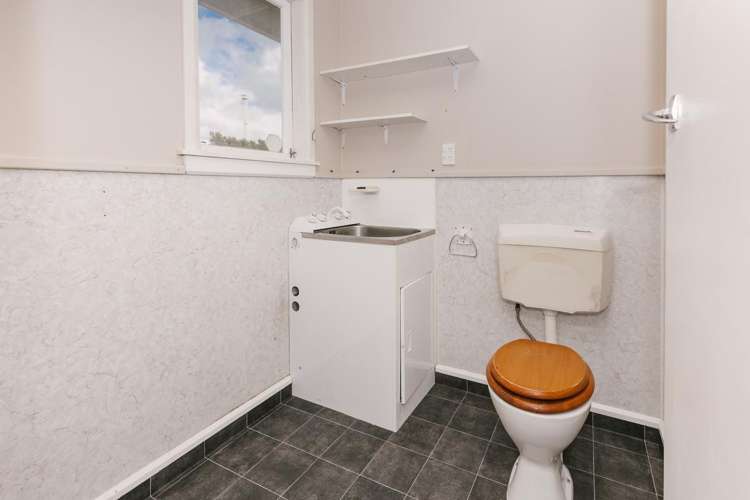 19 Leeds Street Milson_11