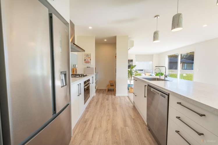 3 Strawberry Lane_2