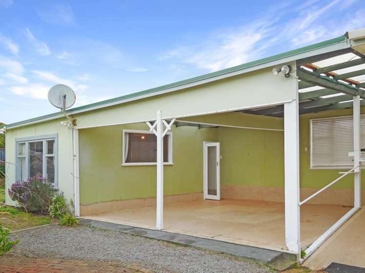 35 Ruanui Street Himatangi Beach_18