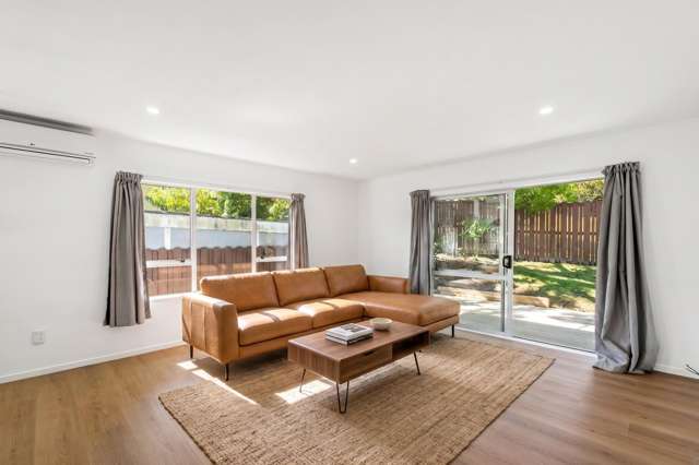 2/8 Thistledew Place Bayview_1