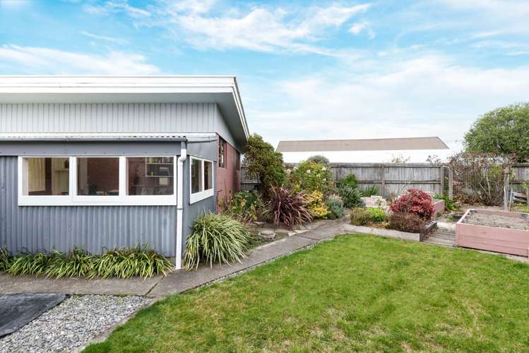 6 Barclay Place Burwood_17