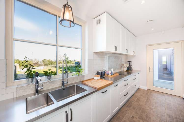 18 Heatherlie Road Colyton_1