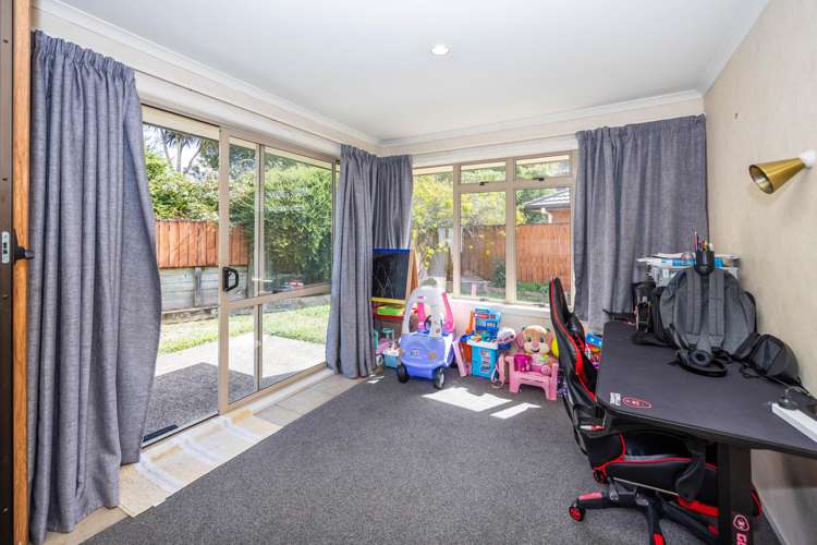 22 Mickelson Avenue Rototuna_10