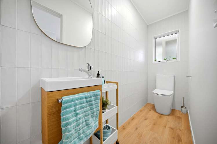 8 Unsworth Drive Unsworth Heights_16