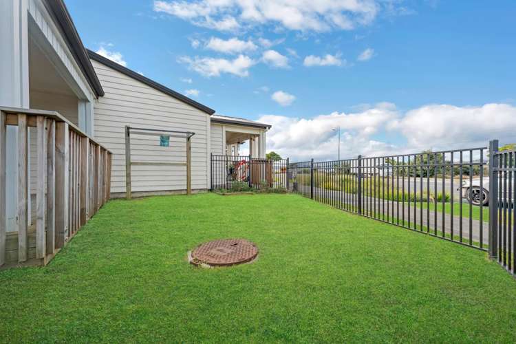 17b Tributary Parade Karaka_15