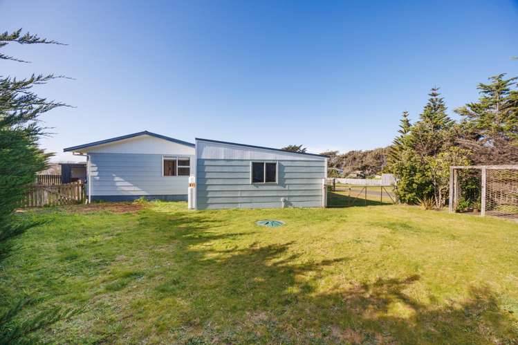 24 Te Kiri Street Himatangi Beach_13
