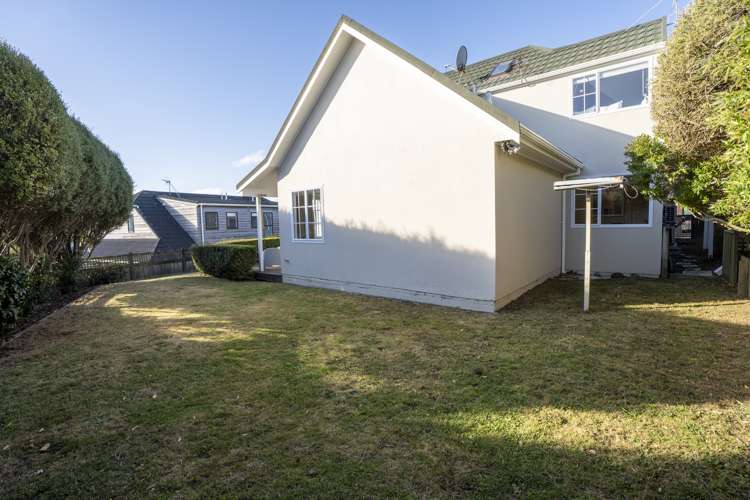 12 Ronald Woolf Place Churton Park_24