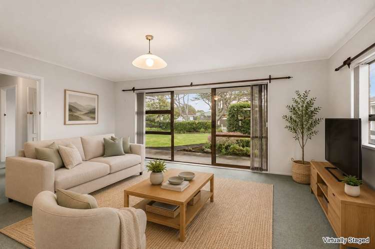 6 Lionel Sharp Place Pukekohe_3