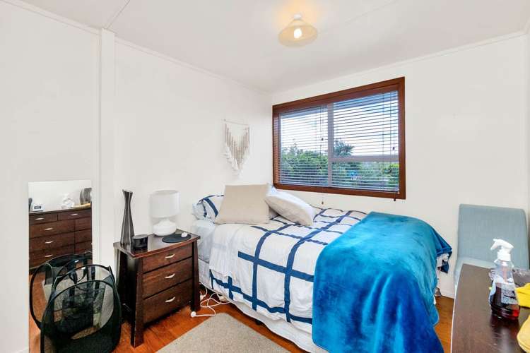 23 Knights Road Rothesay Bay_13