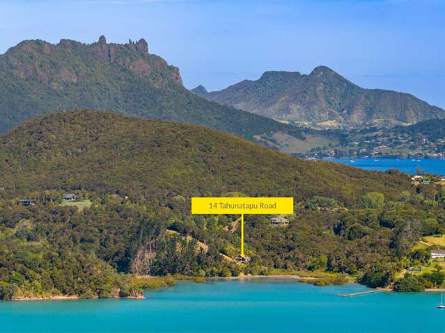 Private Waterfront Lifestyle in Parua Bay