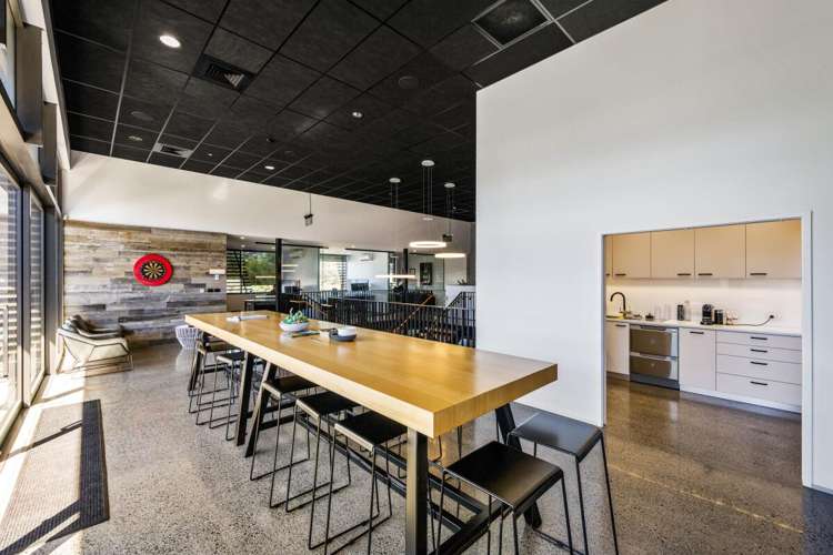 Unit 4, 5 Workspace Drive Hobsonville_14